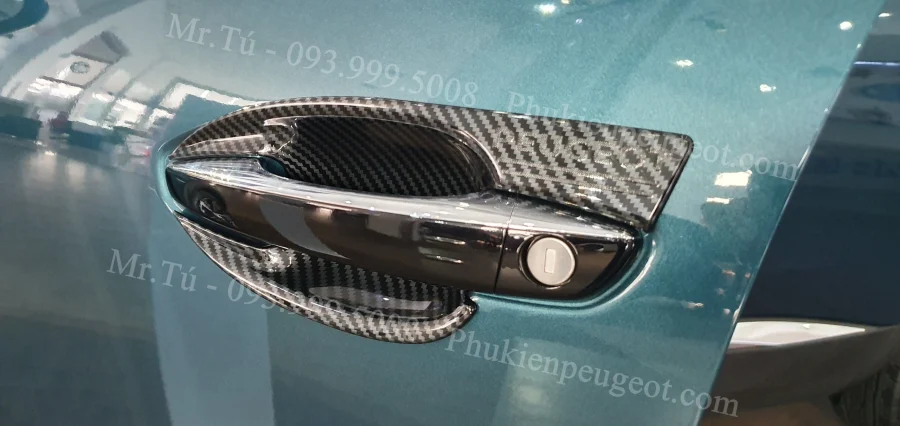 op-cacbon-tay-nam-cua-peugeot (16)