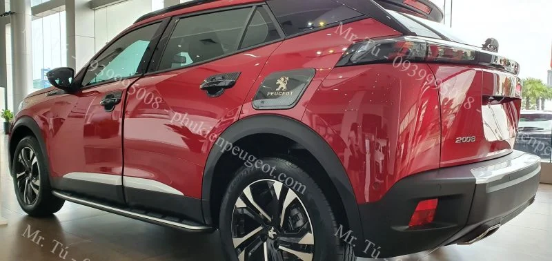 ốp nắp bình xăng Peugeot 2008