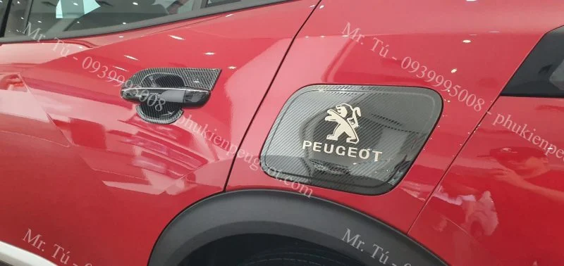 Ốp nắp bình xăng Peugeot 2008