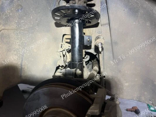 giảm xóc xe peugeot 5008