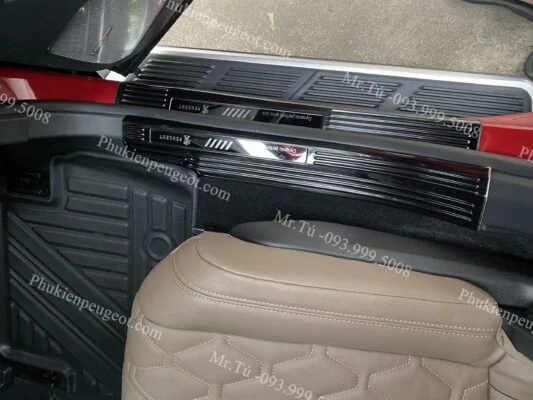 Combo phụ kiện cho xe Peugeot 5008