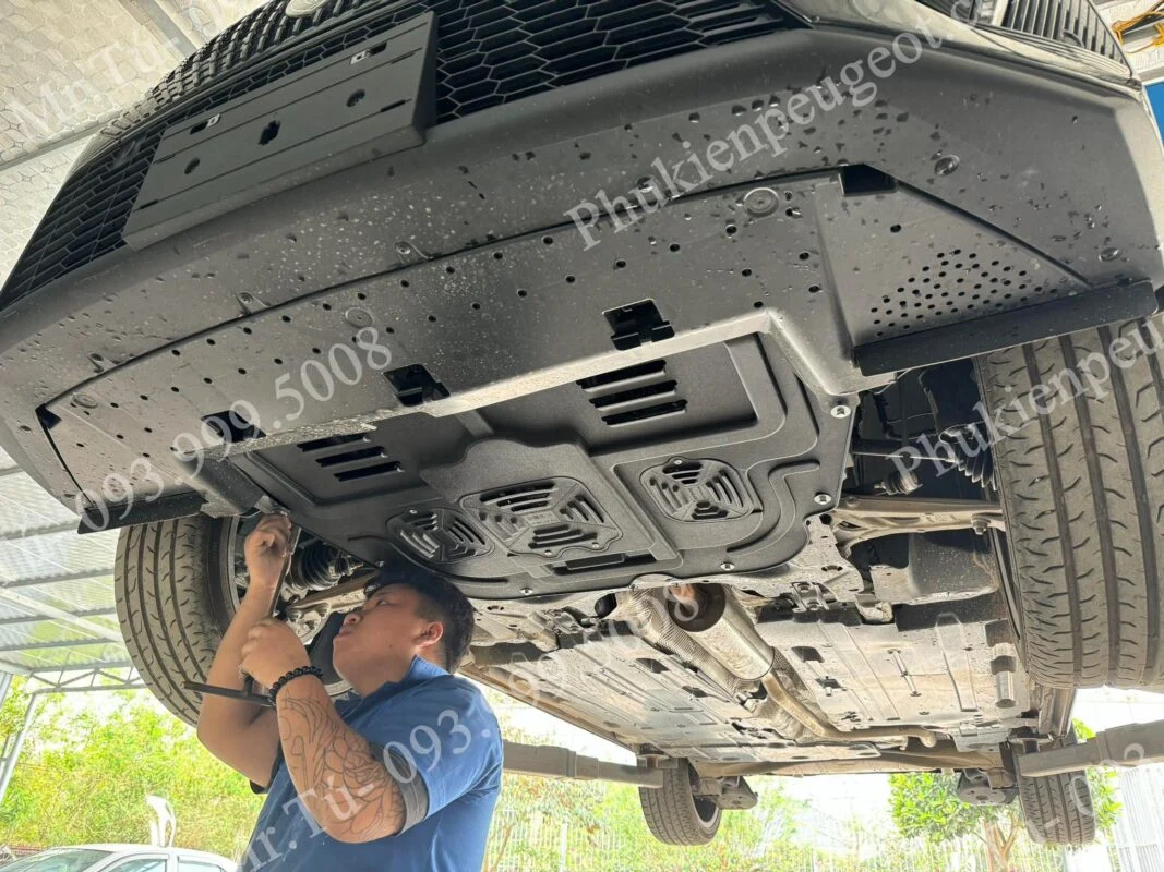 Chắn gầm xe Peugeot 408