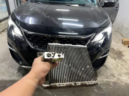 giàn lạnh cho xe Peugeot 3008 