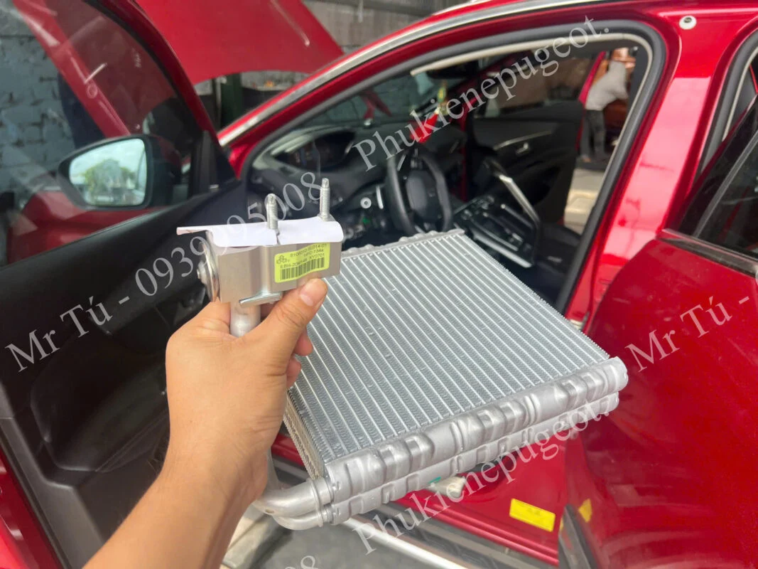 phụ tùng điều hoà xe Peugeot 3008 tại Hà Nội