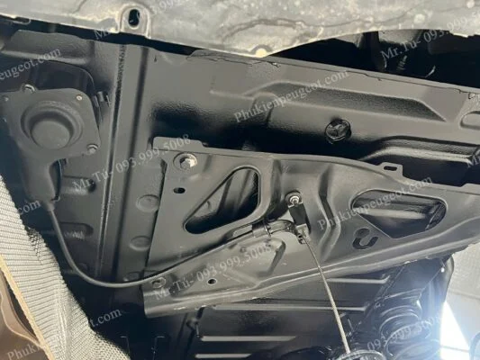 sơn gầm xe Peugeot