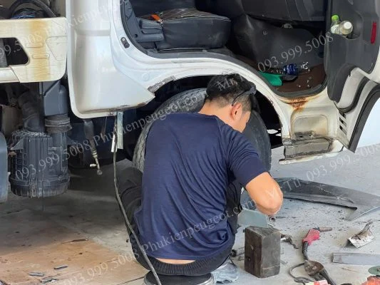 Xử lý han gỉ cho xe tải