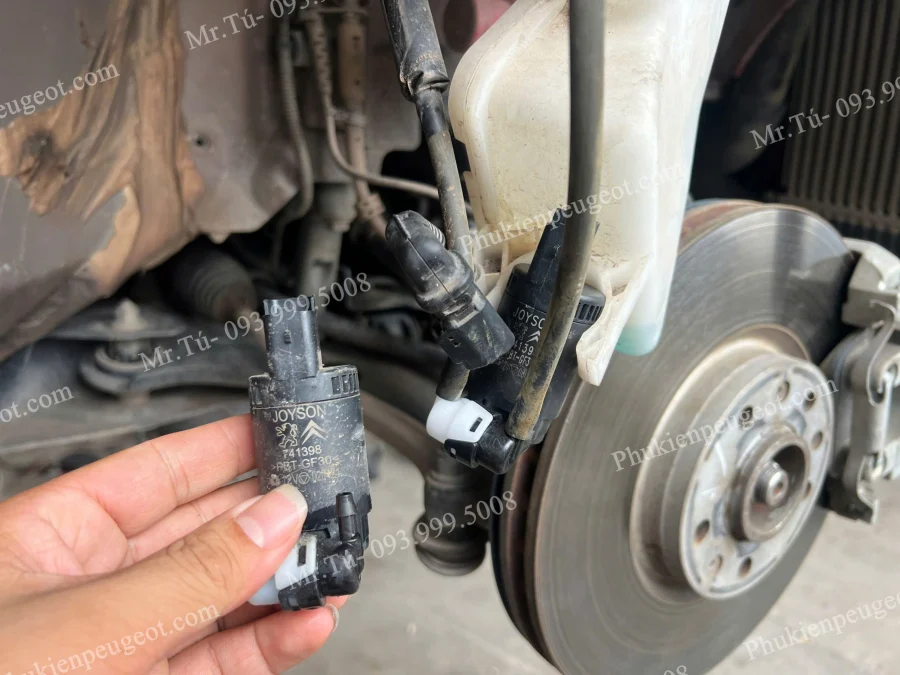 MOTOR-BOM-NUOC-RUA-KINH-PEUGEOT (1)