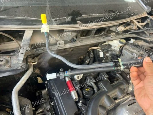 Ống dẫn hơi xăng xe Peugeot